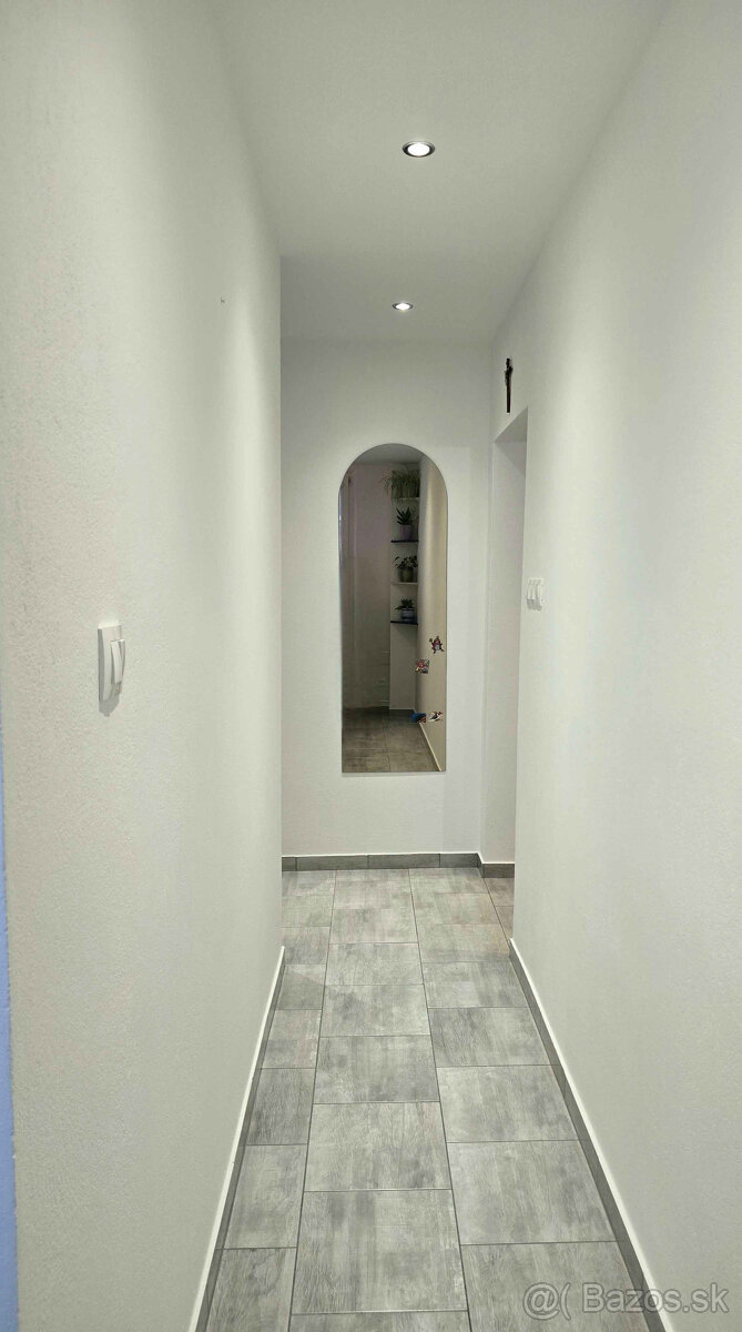 2i byt s možnosťou prerobenia na 3iz.; investičný potenciál - 10