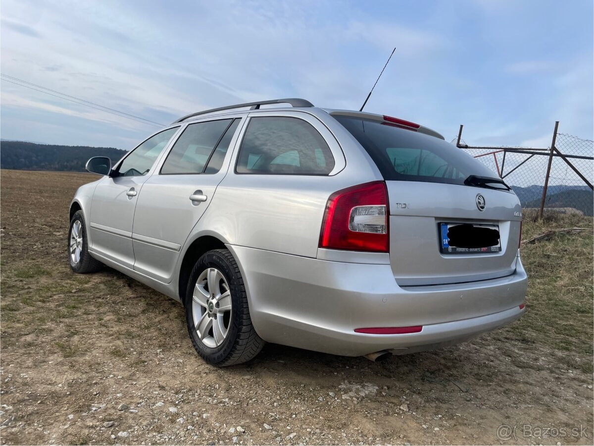 Škoda octavia 1.6 tdi facelift - 10