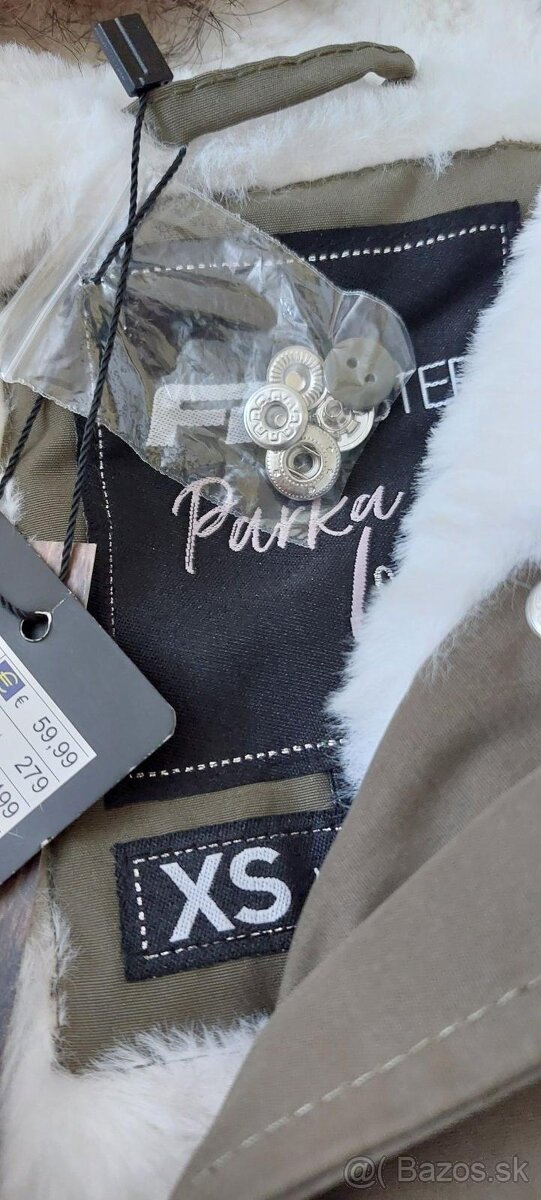 Dámska zateplená bunda - čierna, béžová, khaki XS / Nová - 10