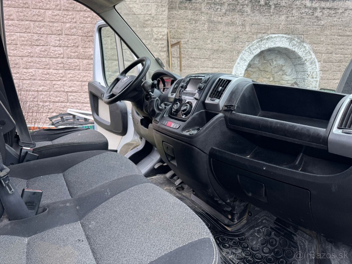 FIAT DUCATO 2,3 JTD 96 KW ROK 2015 KLÍMA ŤAŽNÉ CAMERA - 10