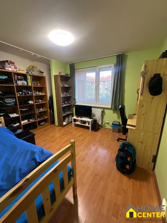 PREDAJ : 3 IZBOVÝ BYT S BALKÓNOM, KOMÁRNO - 10