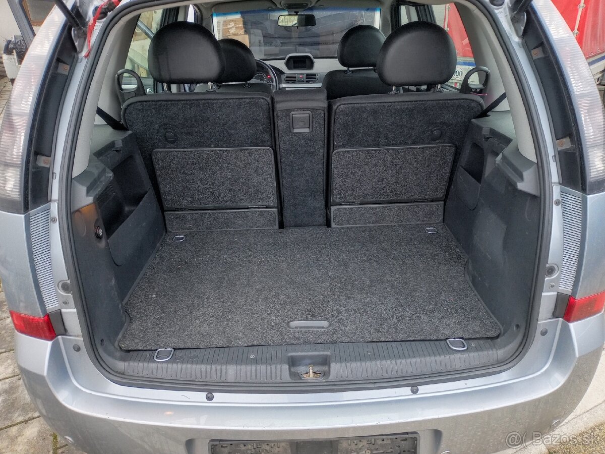 Opel Meriva - 10