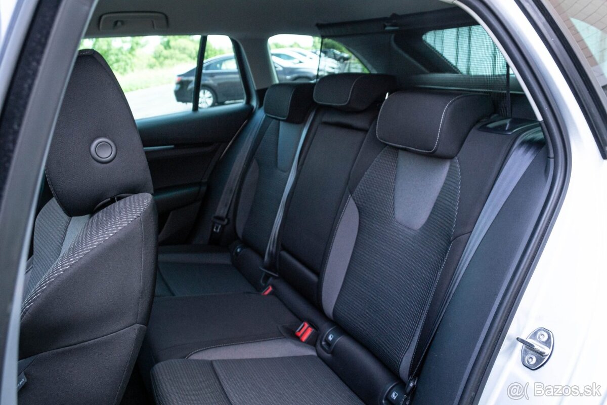 Škoda Octavia Combi 2.0 TDI SCR Style DSG - 10