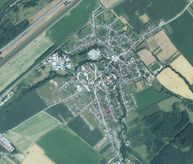 Stavebný pozemok na predaj v obci Košeca, okr. Ilava - 10