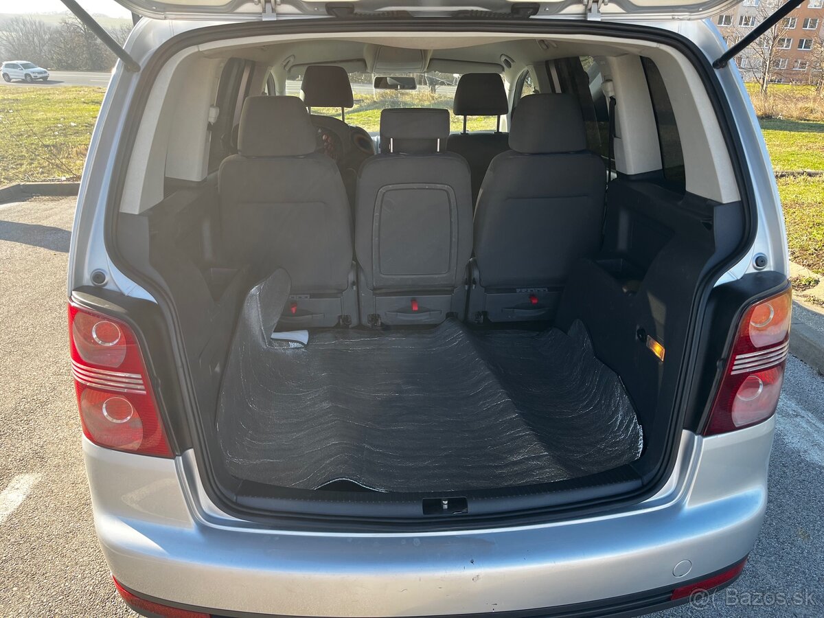 VW Touran 2007 1,6MPI - 10