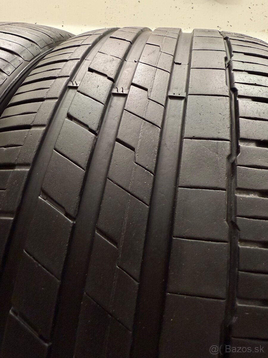 Letné pneumatiky BMW X7 Dvojrozmer 315/35/22 a 275/40/22 - 10