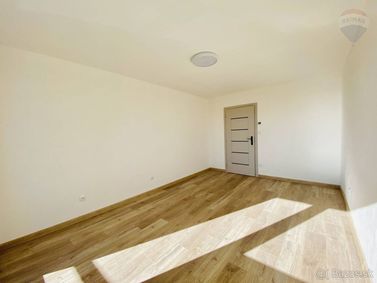 REZERVOVANÝ 4 IZBOVÝ BYT S GARÁŽOU - 10