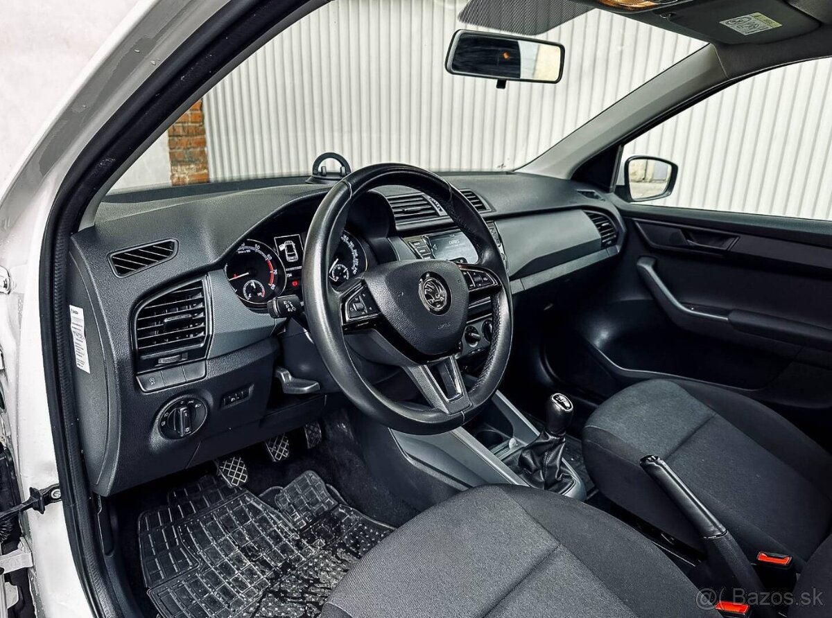Škoda Fabia 1.0 TSI Ambition - 10