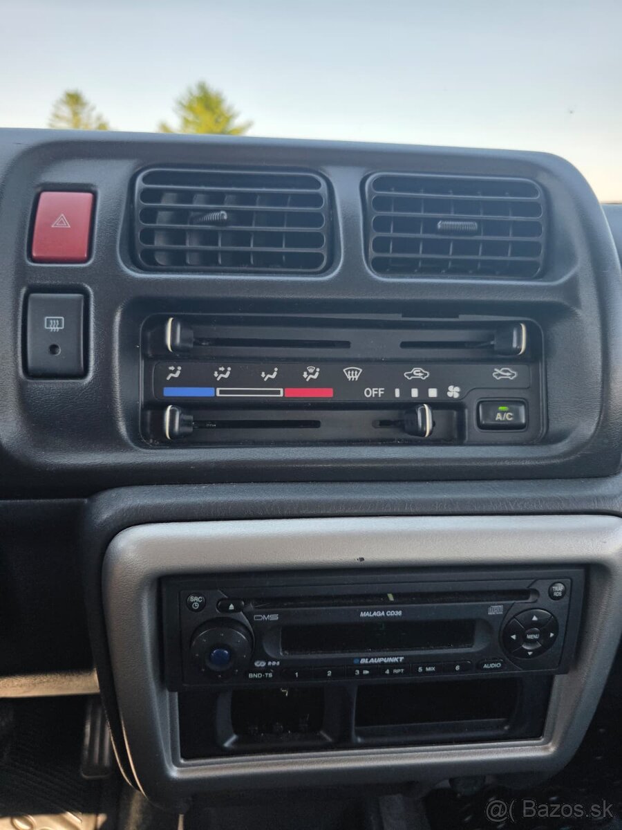 Suzuki Jimny 1.3i 4WD Nová STKEK - 10