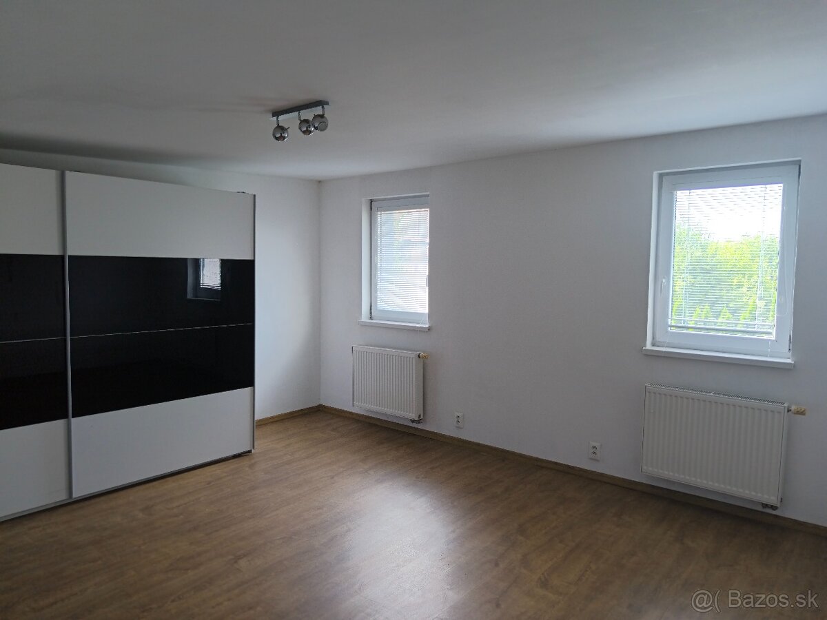 Rodinný dom v obci Demjata - 25 km od mesta Bardejov - 10