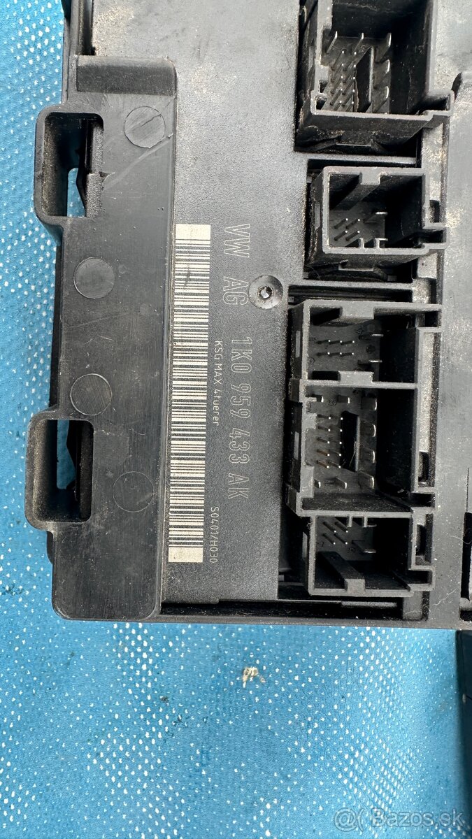 Riadiace jednotky, podvolantovy kruzok - 10