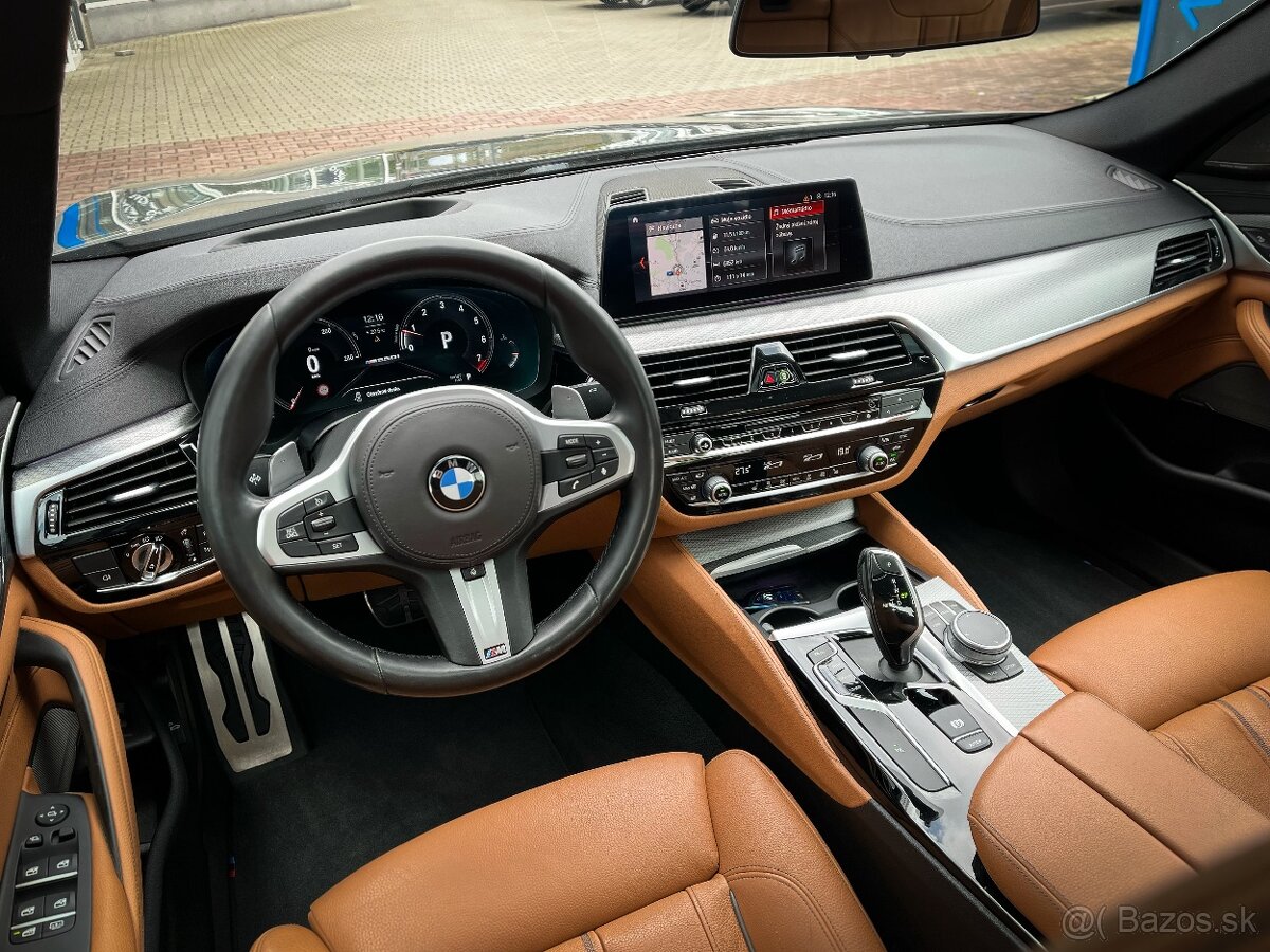 BMW M550i xDrive M-Paket 2019 - 10
