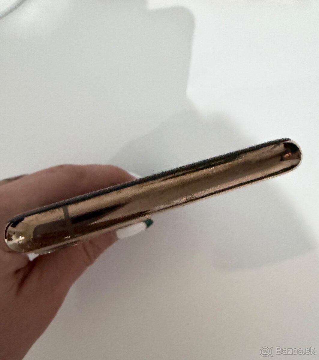 iPhone 11 pro gold - 10