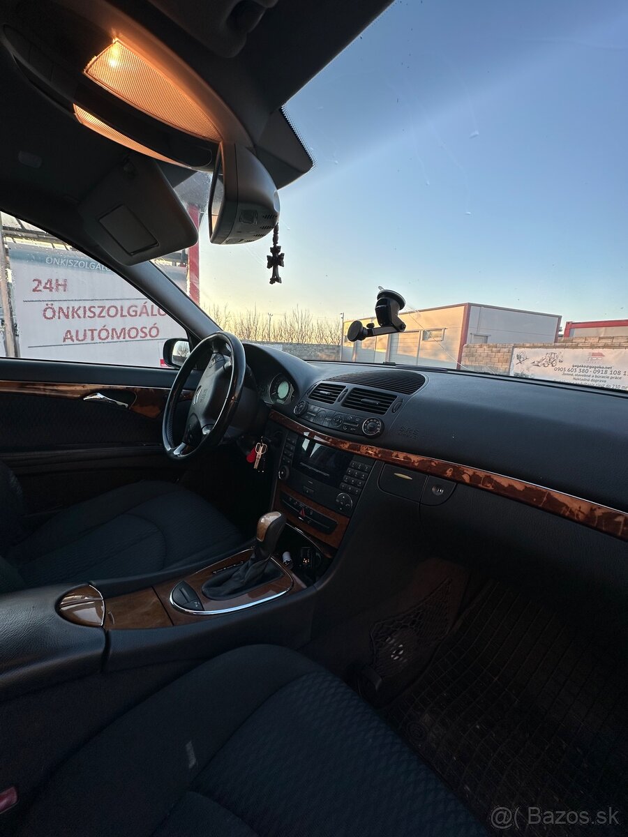 Mercedes w211 e220 automat - 10