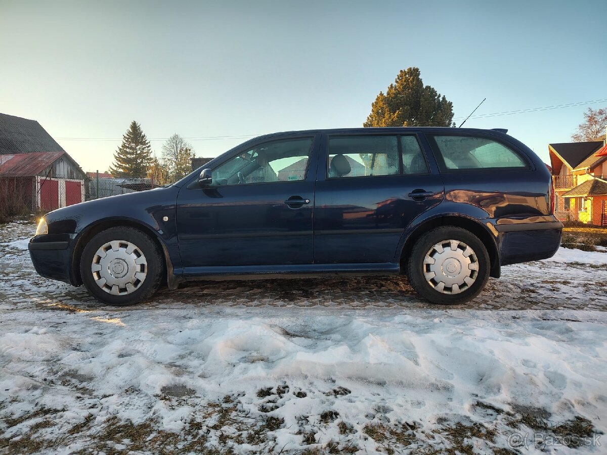 Škoda Octavia 1 - 10