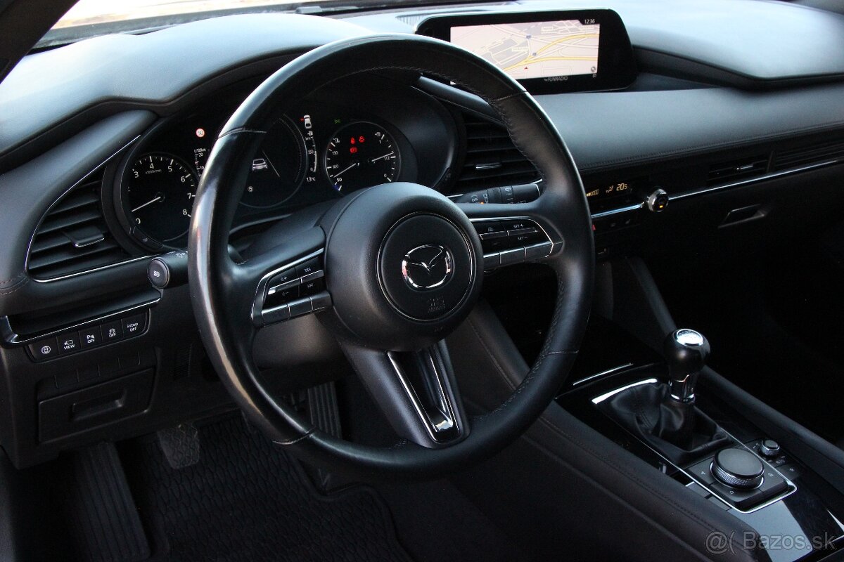 Mazda 3 2.0 Skyactiv Plus už od 179€ mesačne - 10