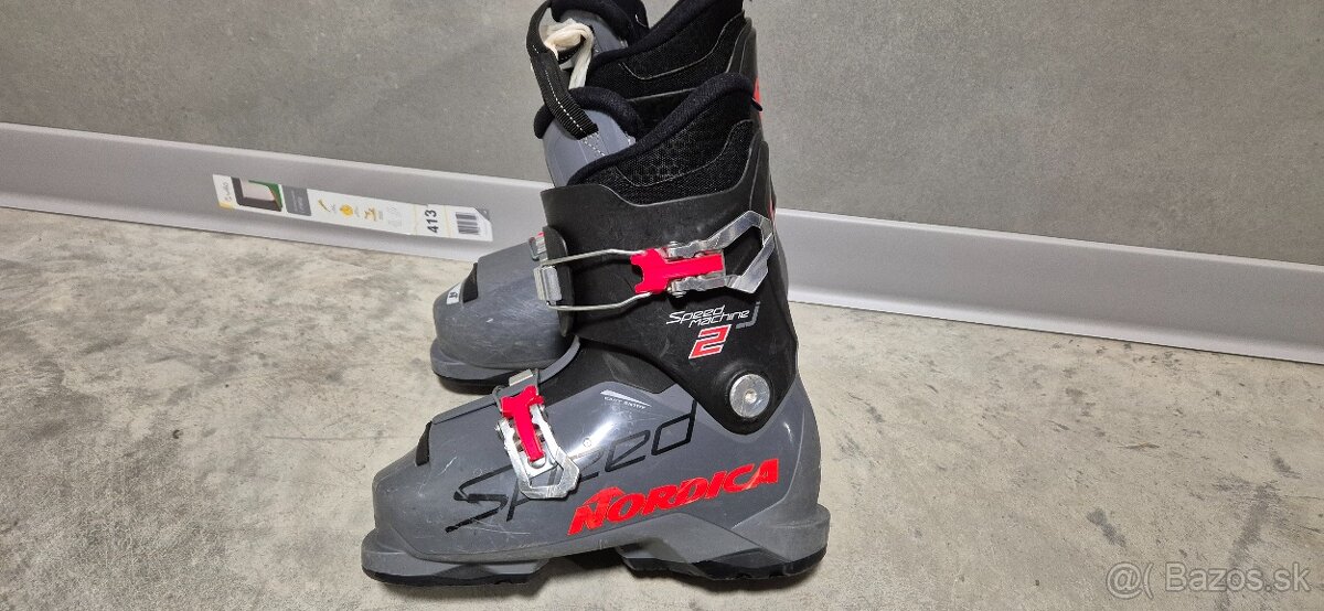 Detské zjazdové lyže značky ATOMIC REDSTER J4 - 10