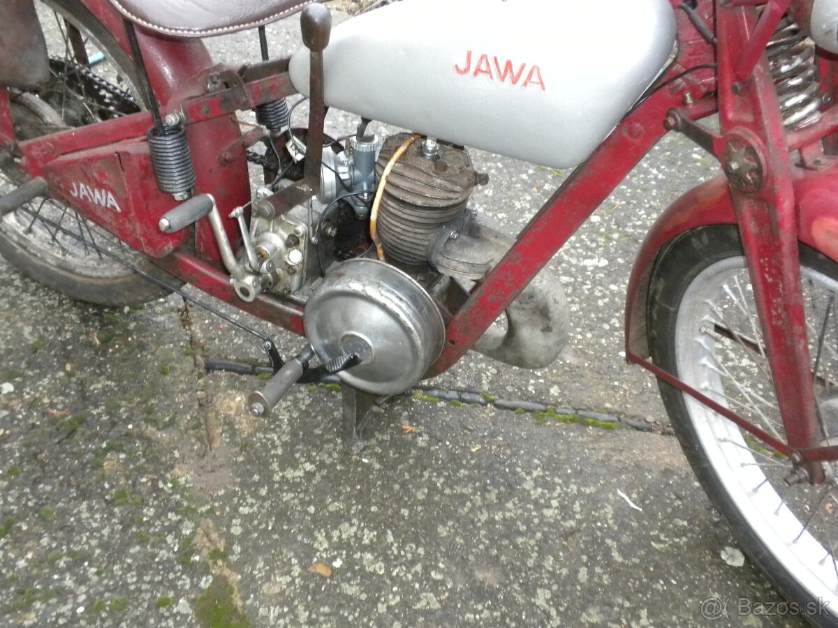 JAWA VILLIERS r.v.1934 bez dokladů dlouhá léta na půdě - 10