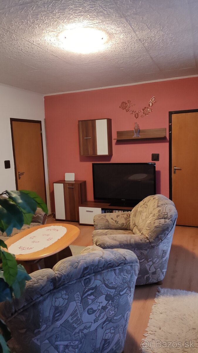 Slnečný 3-izbový byt - 10