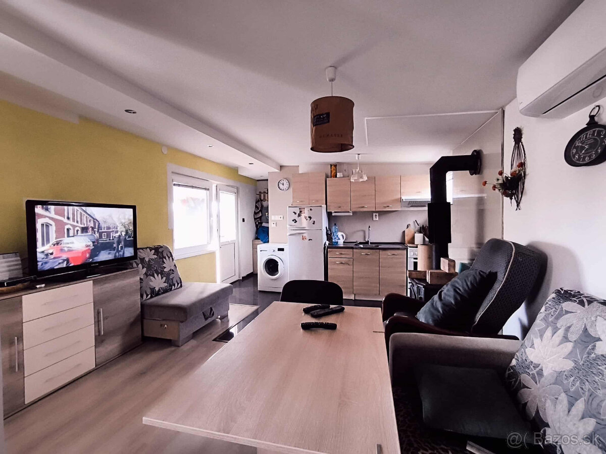 ‼️ CHATKA + POZEMOK NA PREDAJ, NÁVOJOVCE okr. PARTIZÁNSKE‼️ - 10