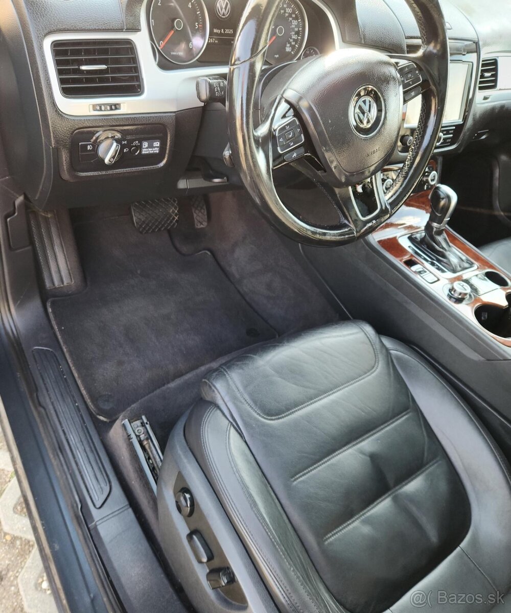 Volkswagen Touareg 3,0tdi - 10