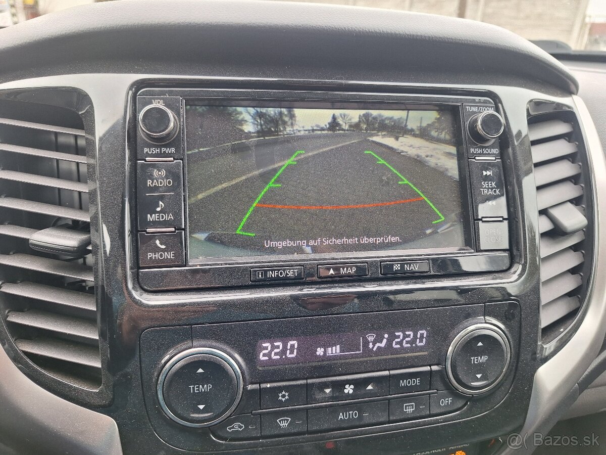 MITSUBISHI L200 4X4 AUTOMAT ROK 2018 - 10