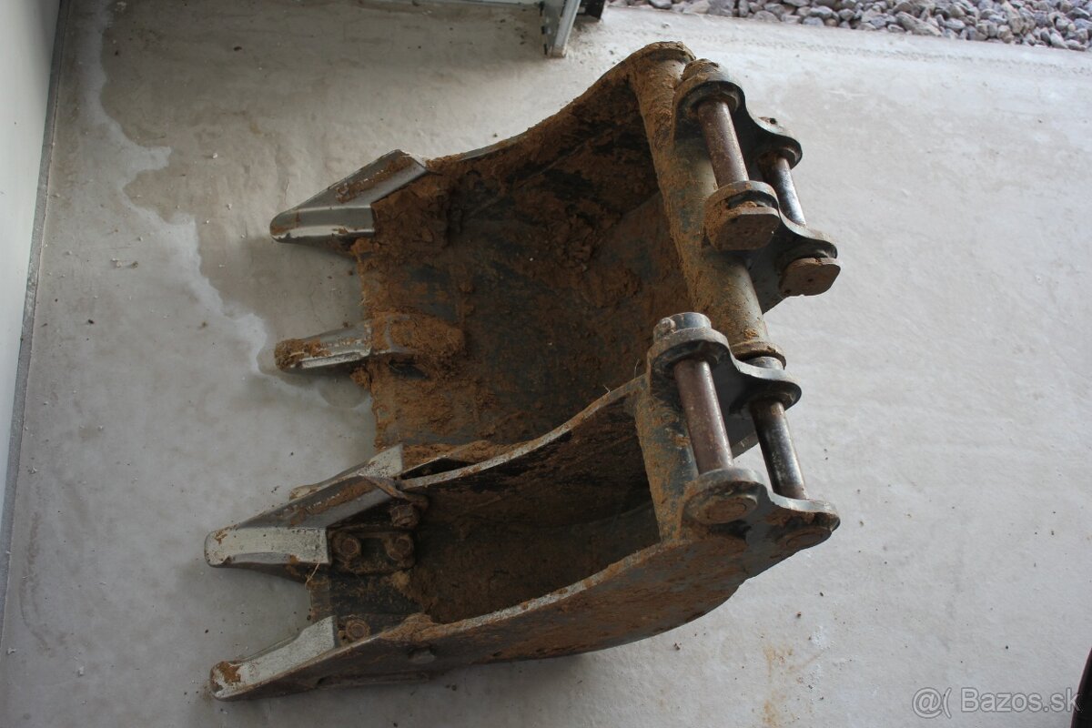 minibager CAT 301.8c 1,8t - 10