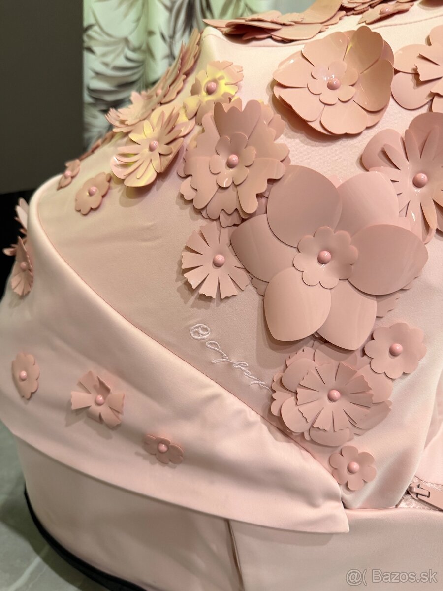 Cybex Priam vanička Simply Flowers pink 4.0 - 10