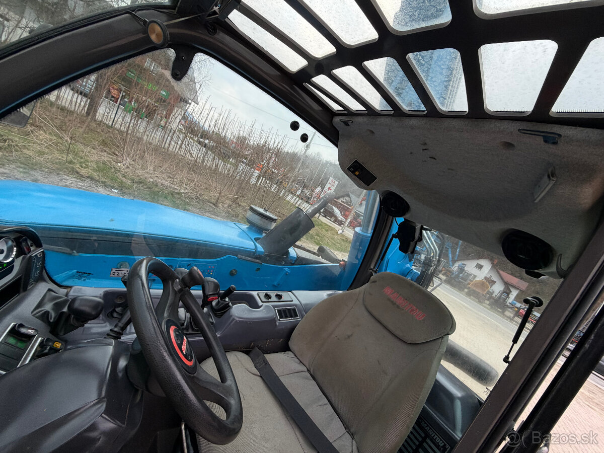 Teleskopický manipulátor Manitou MT932 (dosah 9 m). Nosnosť - 10
