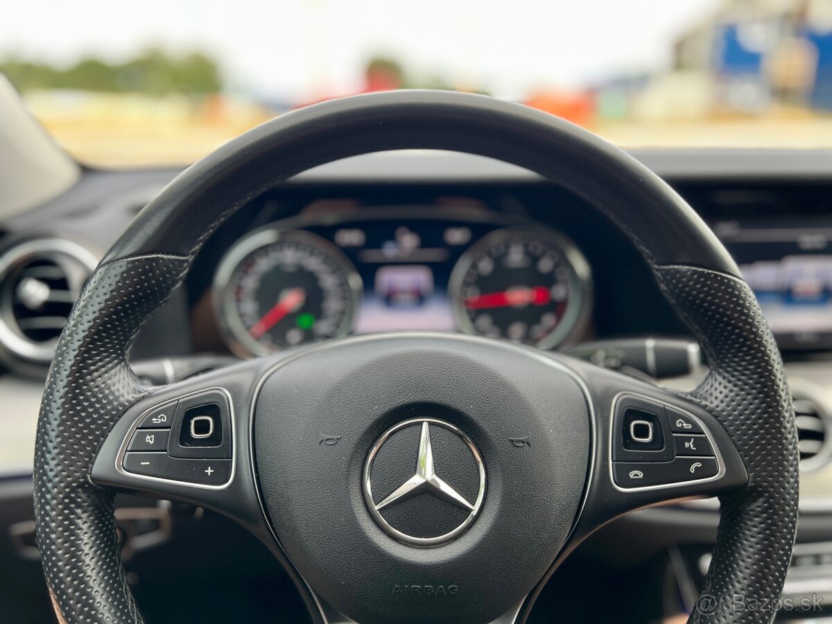 Mercedes-Benz E200d Kombi - 10