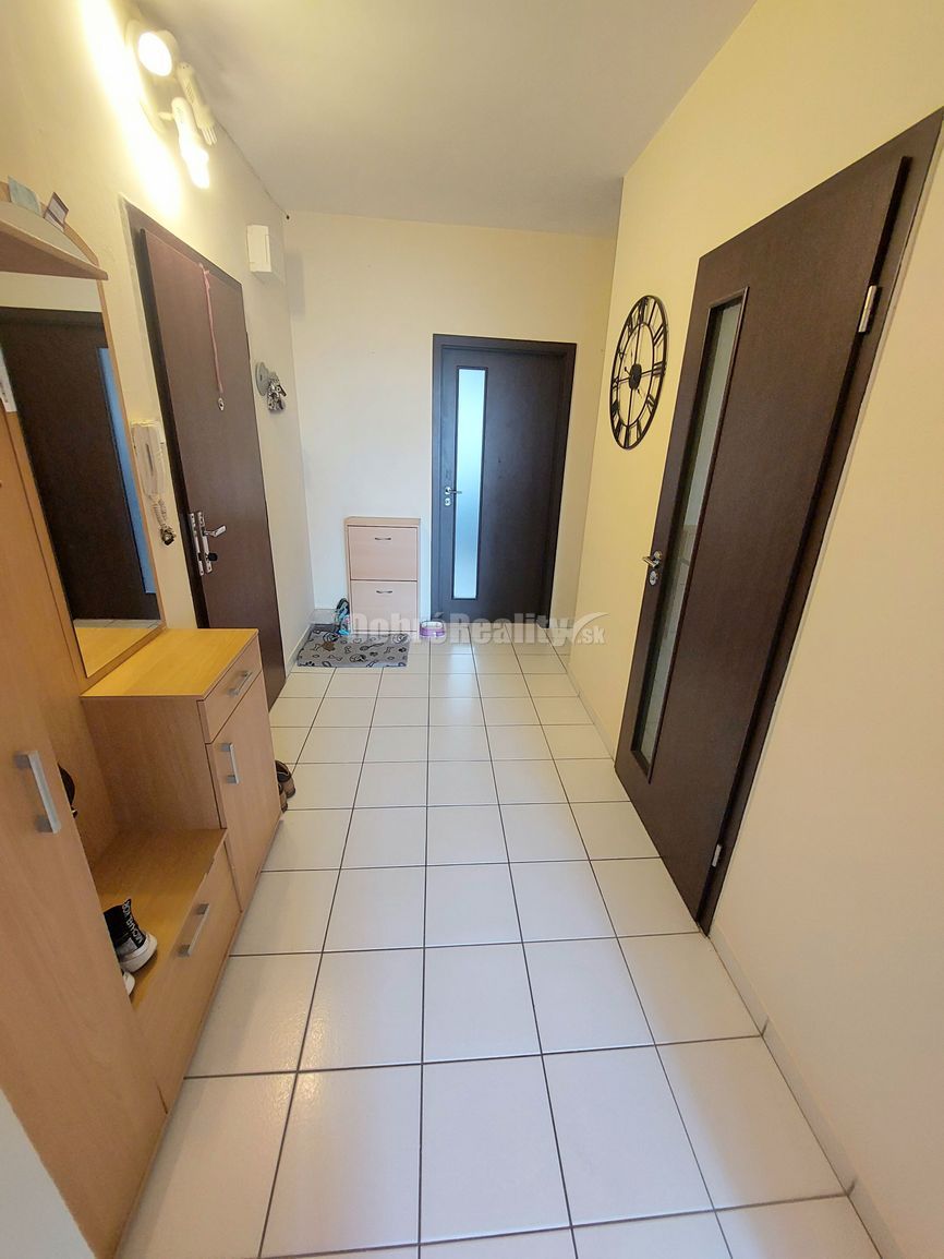 DOBRÉ REALITY ponúkajú krásny a príjemný byt v super lokalit - 10