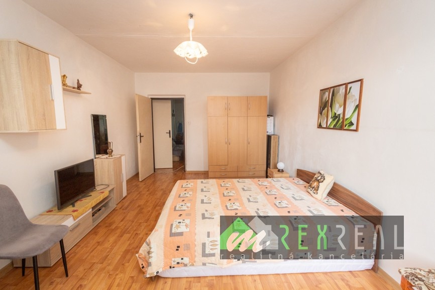 Predaj 2 izbového bytu s balkónom, Veľký Krtíš. - 10