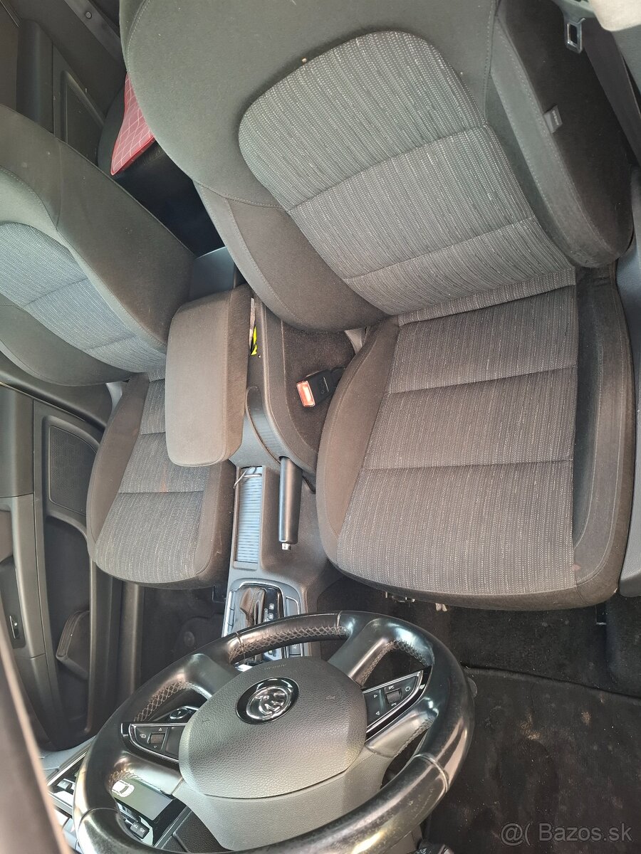 Škoda Superb 2.0 TDI - 10