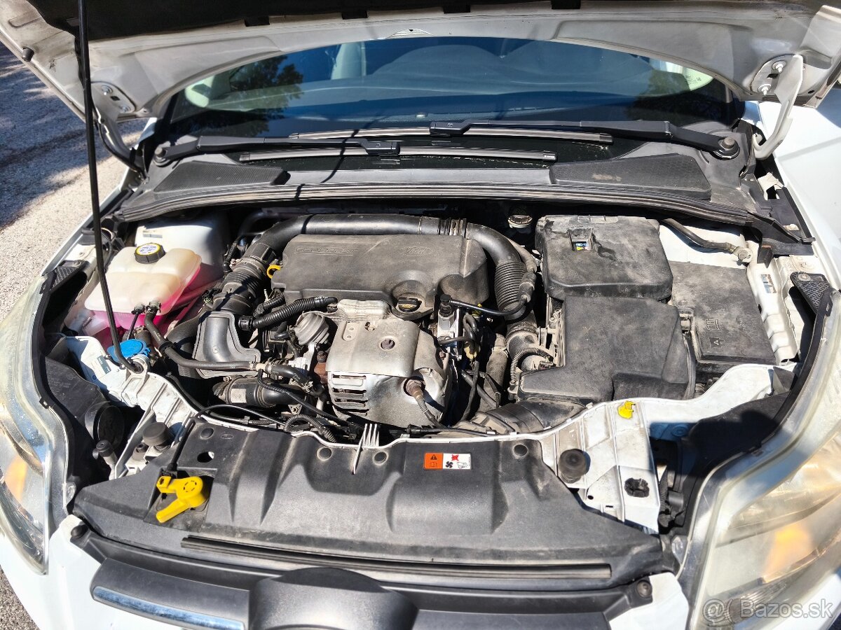 Predam Ford Focus 1.0 ecoboost kombi - 10