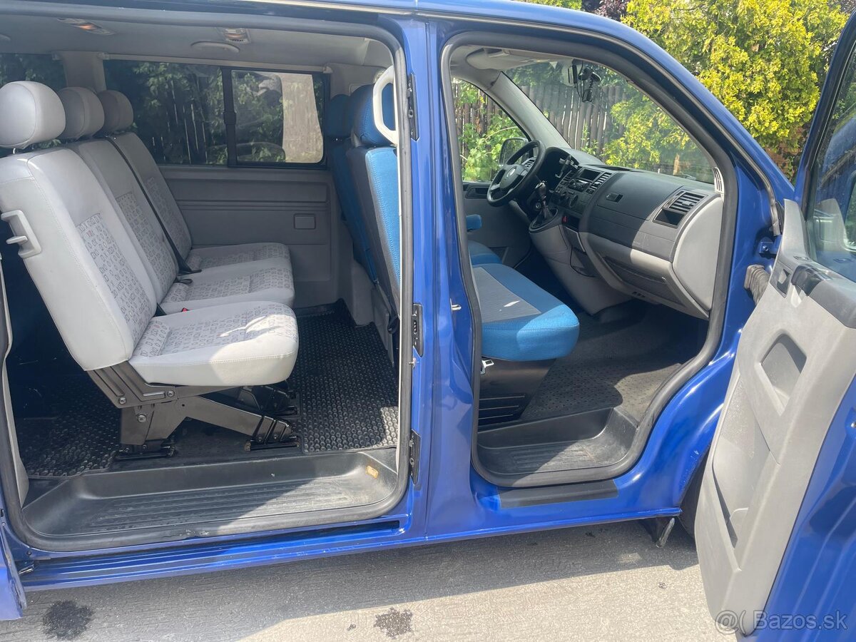 Volkswagen Transporter Caravelle 2,5 TDI 4x4 - 10