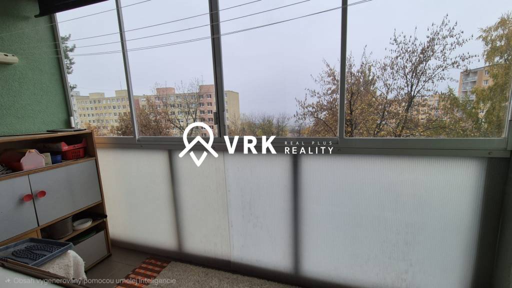 3 IZBOVÝ BYT, OVRUČSKÁ, KOŠICE - SÍDL. DARGOVSKÝCH HRDINOV - 10