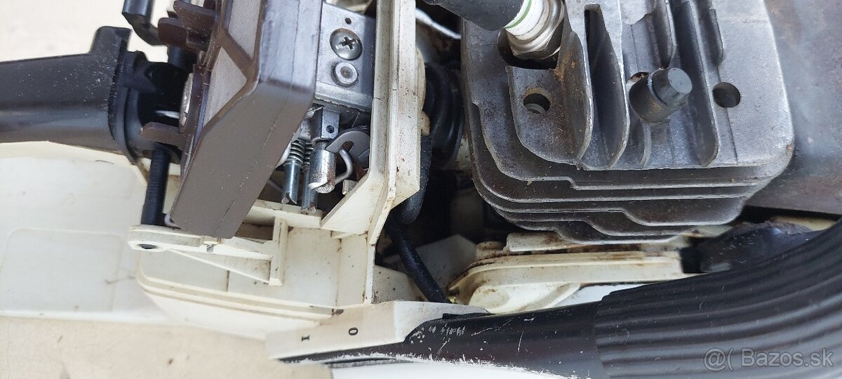 Stihl 034 AV SUPER - Všestranná motorová píla - 10