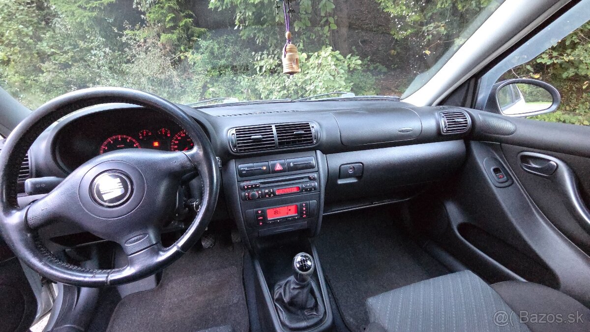 Seat Toledo II - 1,6, 77 kw, benzín, r. v. 2003 - 10