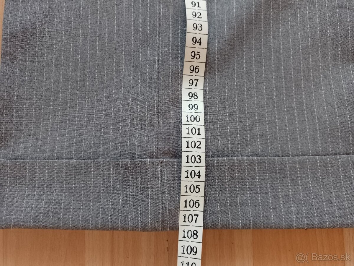 Dámsky luxusný kostým v.M - 10