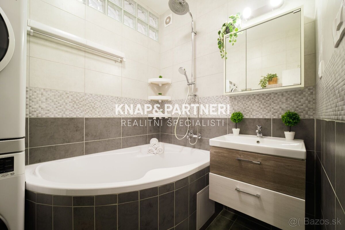 ZREKONŠTRUOVANÝ 3-IZBOVÝ BYT, PREŠOV, EXNÁROVA UL. - 10