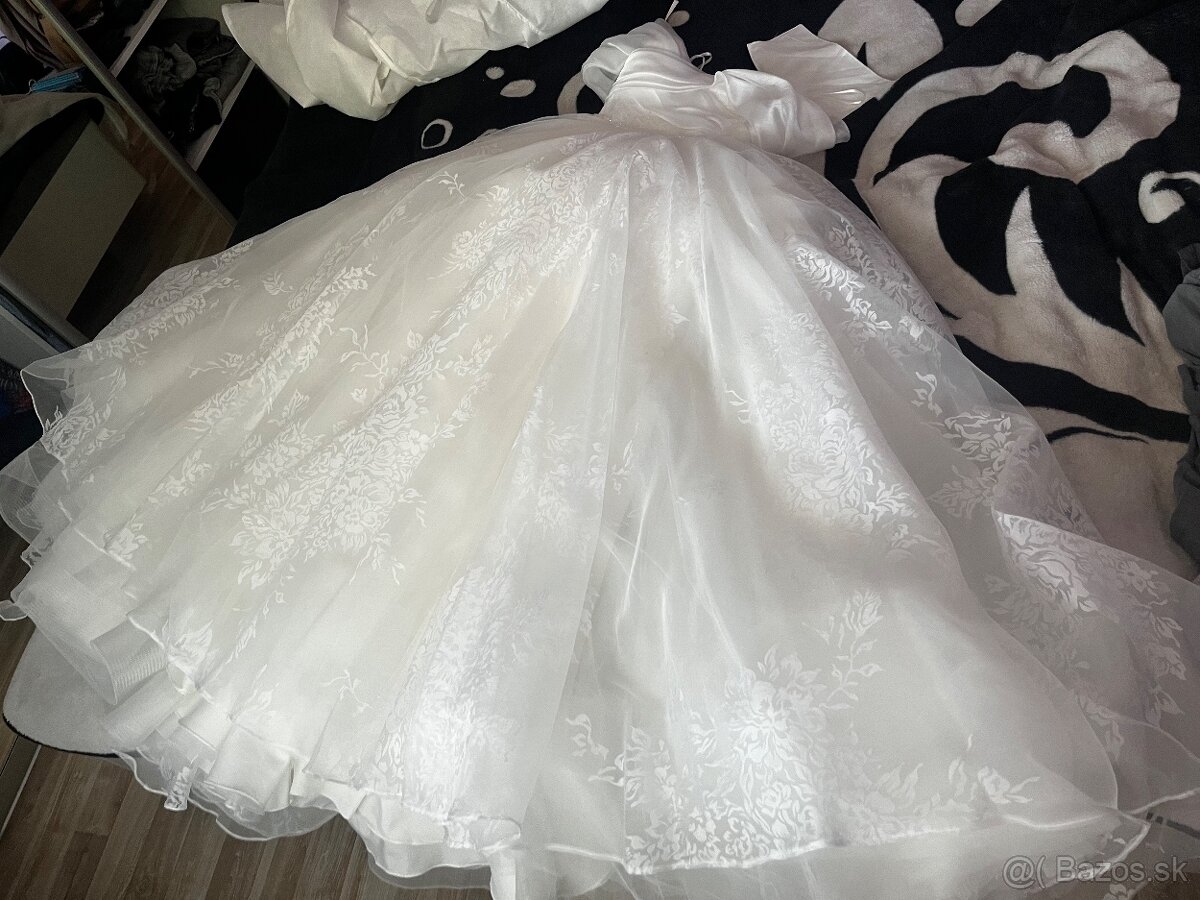 Luxusné svadobné šaty - 10
