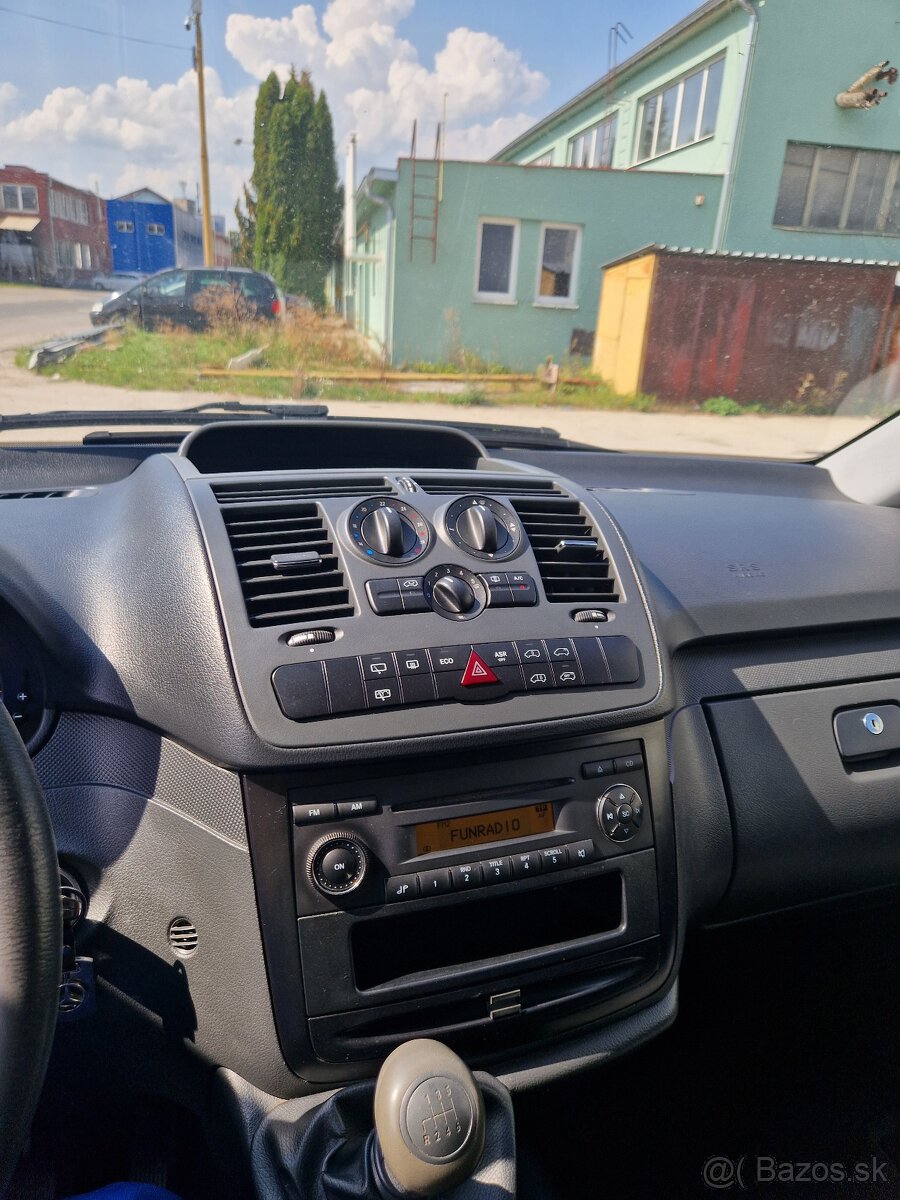 Mercedes Benz Vito - 10