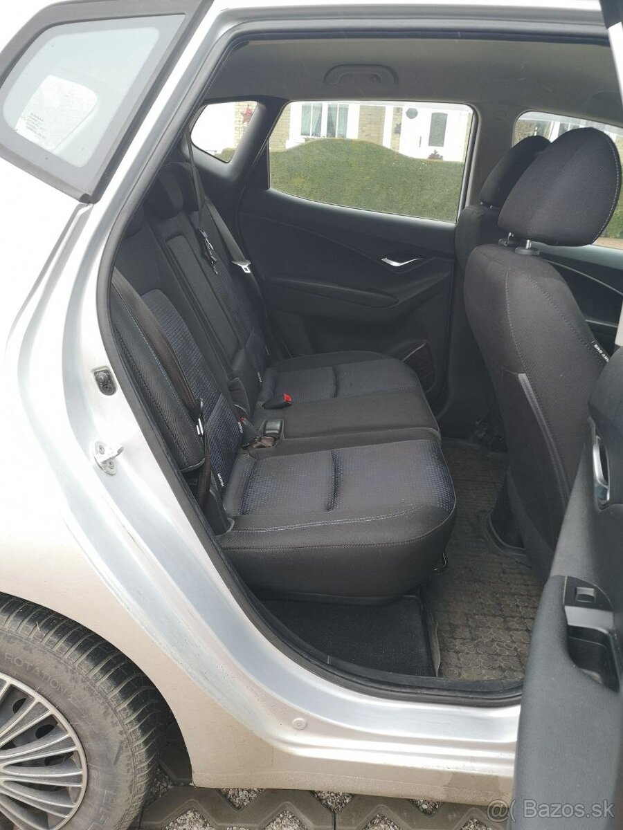 Hyundai ix20, benzín, 66kW, MT5 - 10