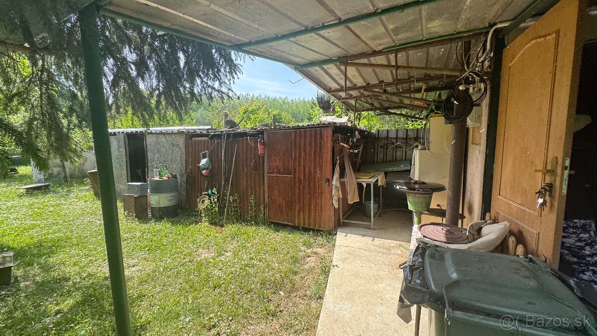 Predám chatu a pozemok Hamušad - 10