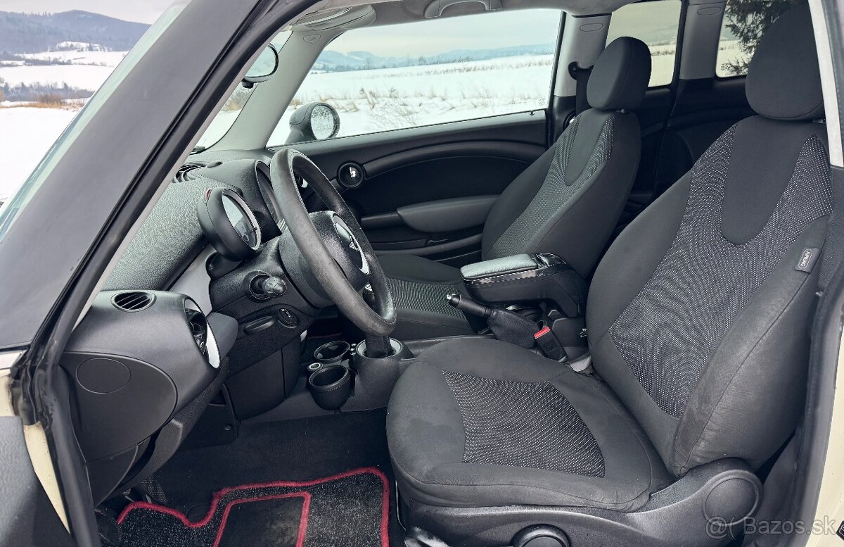 MINI Cooper D Clubman 80KW 1.6d - 10