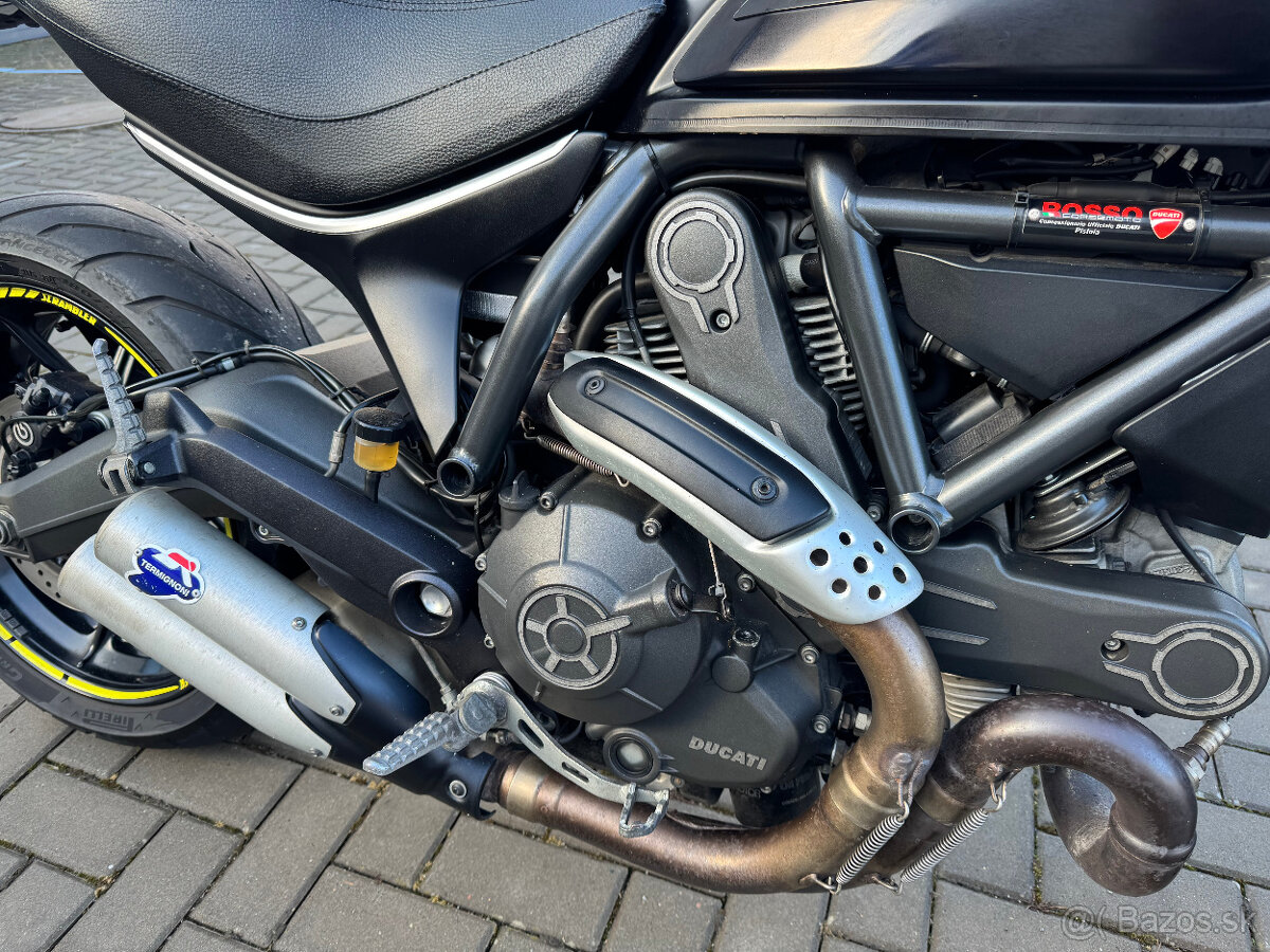 Ducati Scrambler 800 - 10