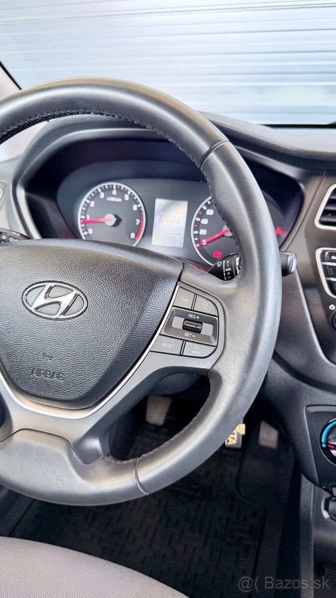 ⭐ Hyundai i20 1.2i Style ⭐ - 10