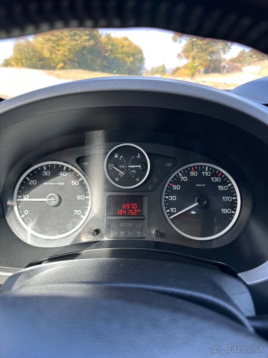 Peugeot Partner 1.6 HDI - 10