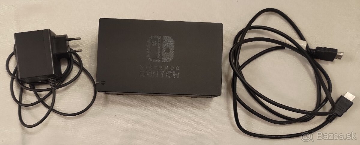 Nintendo switch + 2 extra joycony + CRKD NITRO DECK - 10