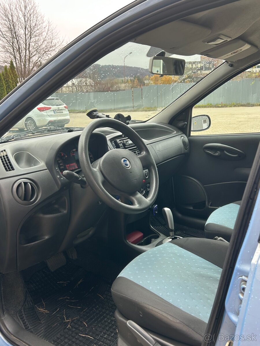 Fiat Punto 1.2 – 2006, 80 950 km Automat - 10
